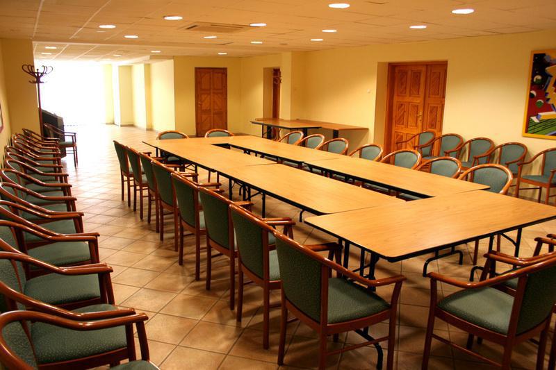 Gastland M0 & Conference Center 3*